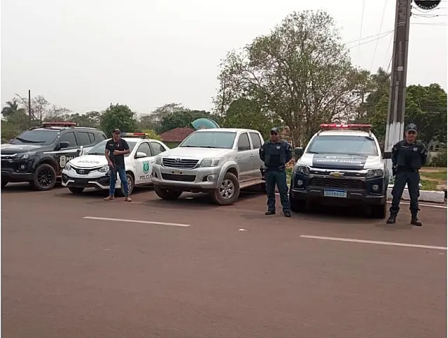 Polícia brasileira e paraguaia recuperam caminhonete roubada em MS