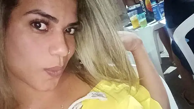 Travesti de 23 anos é morta a facadas em Corumbá