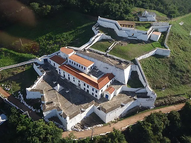 Moradores do Forte Coimbra ganham seção eleitoral e viagem longa para votar chega ao fim