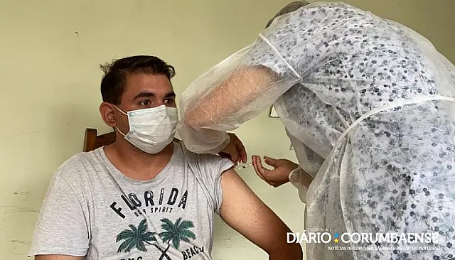 Departamento de Saúde da Bolívia prossegue com vacinação em massa nas cidades fronteiriças