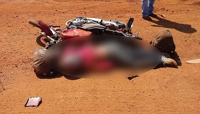Motociclista morre atropelado por carreta em rodovia de MS
