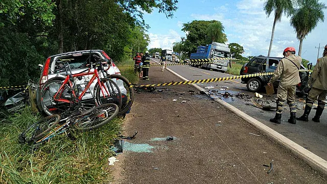 Acidente em Anastácio deixa três mortos na BR-262