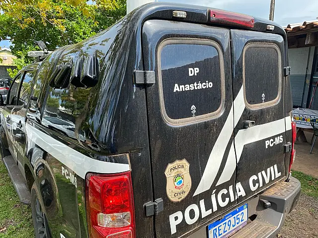 Adolescente tem celular furtado em festa de Anastácio