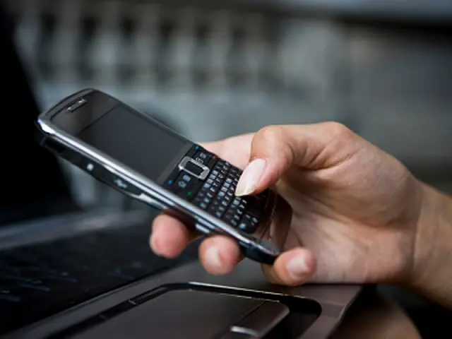Celulares falsificados dominando o mercado brasileiro
