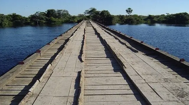 Travessia em ponte do Rio Nabileque segue suspensa para obras de recuperação