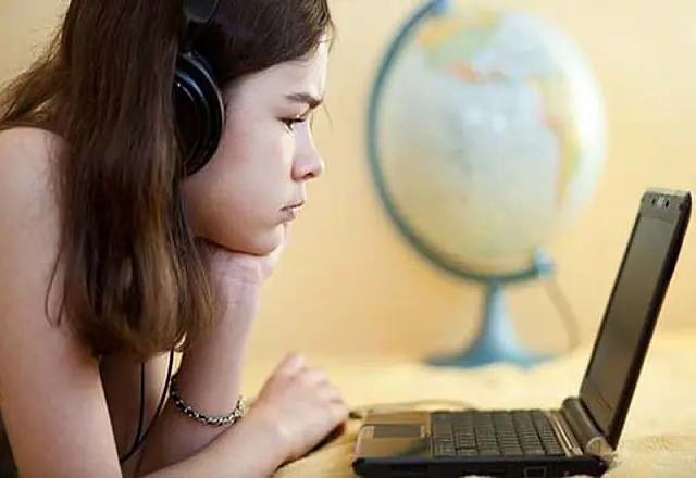 Vício em internet é um risco à saúde, alerta pesquisa
