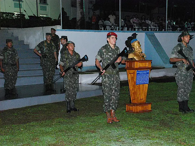 9º BE Cmb comemora a Semana da Engenharia