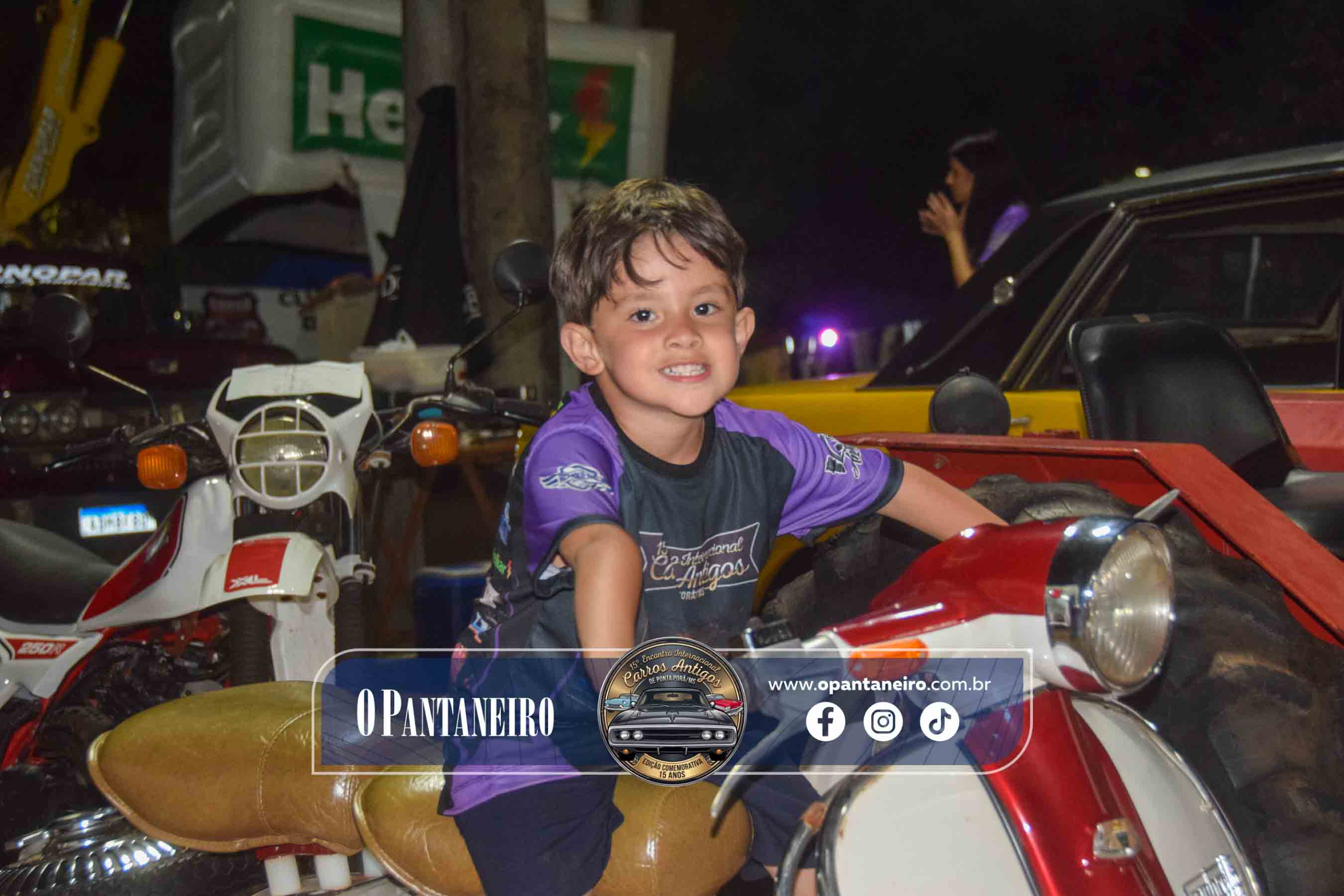 15º Encontro Internacional de Carros Antigos de Ponta Porã 14 O Pantaneiro