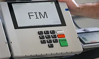 Segundo turno tem menor índice de ausências desde 2006