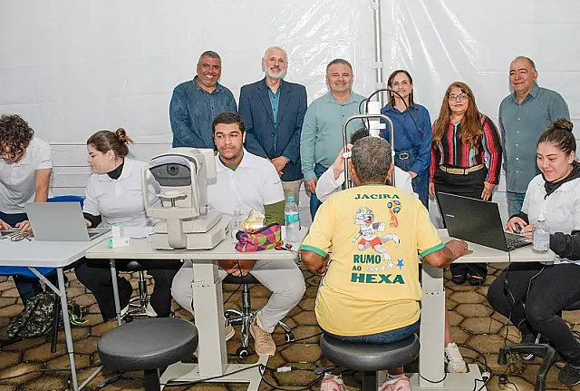 Aquidauana recebe carreta para ampliar atendimento oftalmológico