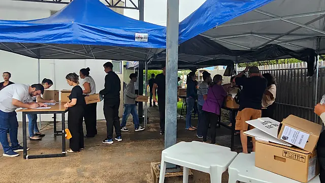 Mesários encerram votação e entregam urnas em Aquidauana