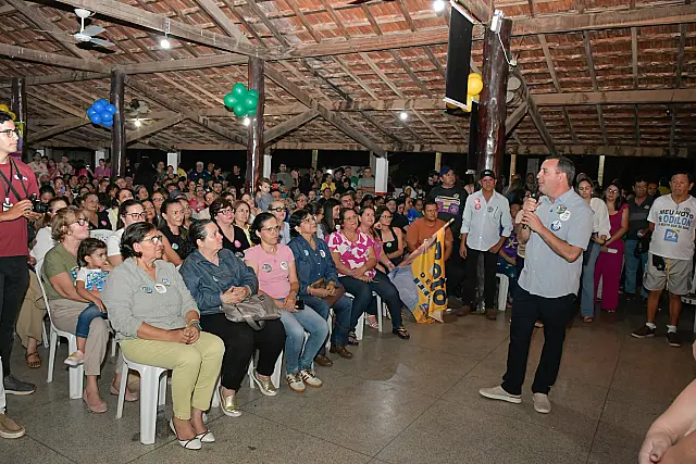 Campanha de Odilon chega ao fim com encontro lotado em Aquidauana