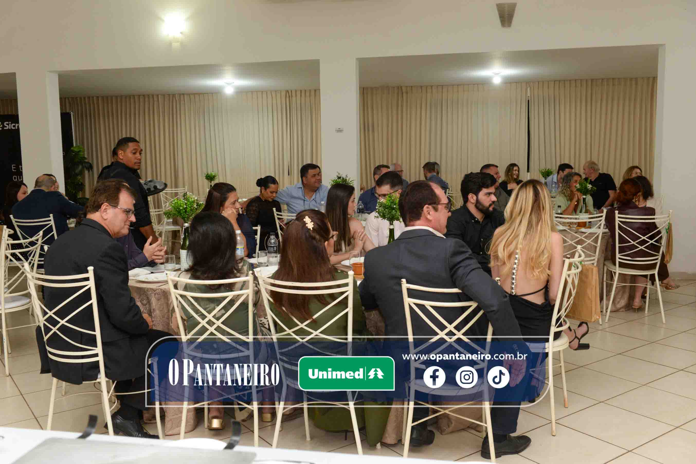 Jantar de 41 Anos da Unimed Aquidauana 196 O Pantaneiro