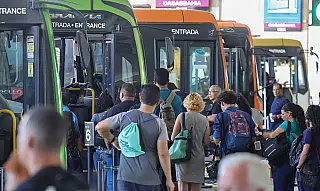 Nova jornada de trabalho 5x2 terá transição gradual após promulgação