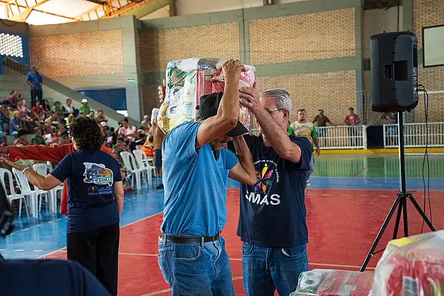 Programa Cesta Solidária atende 800 famílias de Anastácio em nova etapa