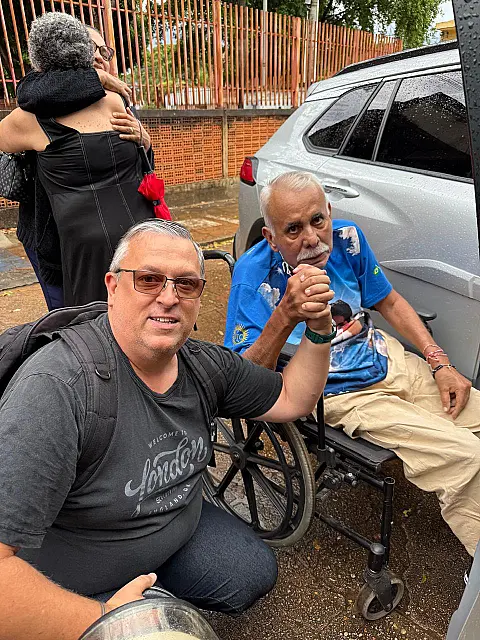 Aos 71, Ney Alviço volta a Aquidauana para votar após um ano acamado