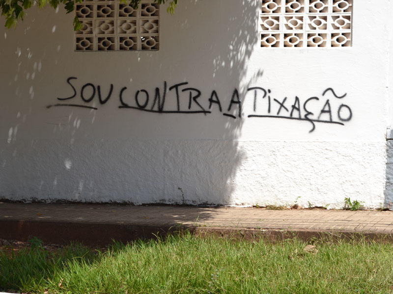 174033082654c7826db1a9b8.04469834