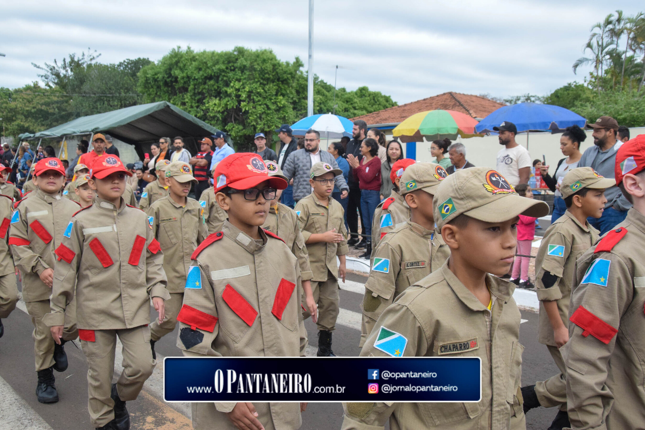 defilesivicomilitaranastacio-tratadas-80