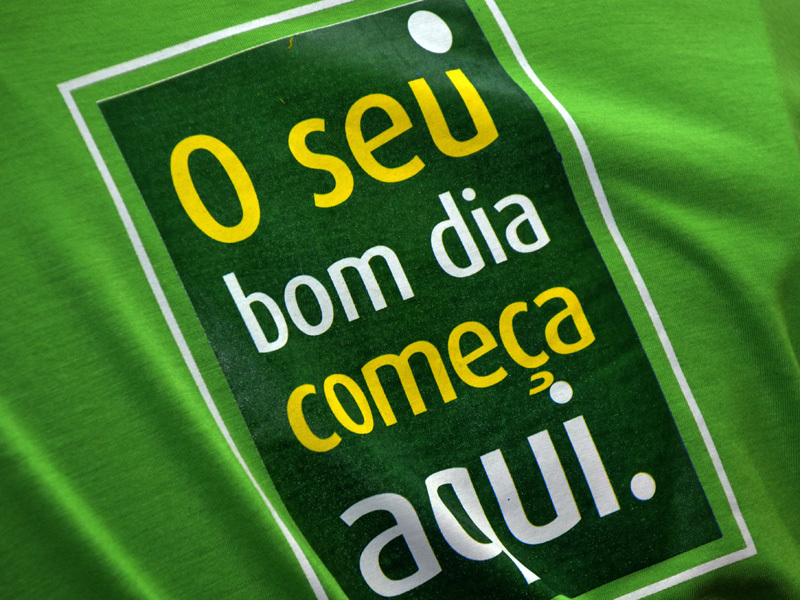9212159864f639130aff1b0.43419691