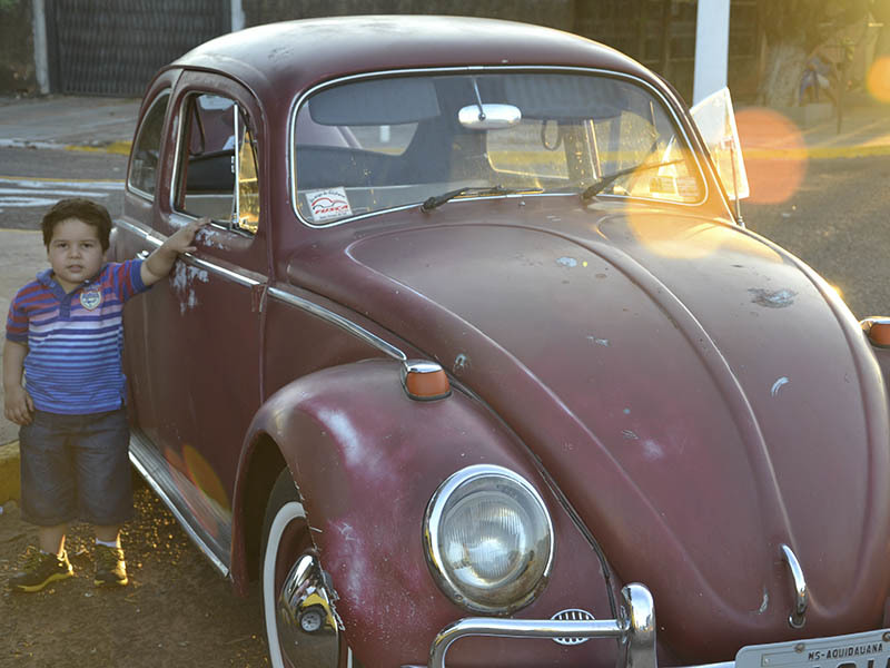 O pequeno Miguel marcou presença para mostrar seu apreço pelo carro mais popular do Brasil