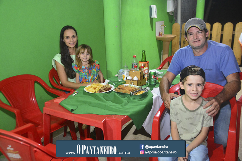 segunda-noite-da-festa-do-peixe-16