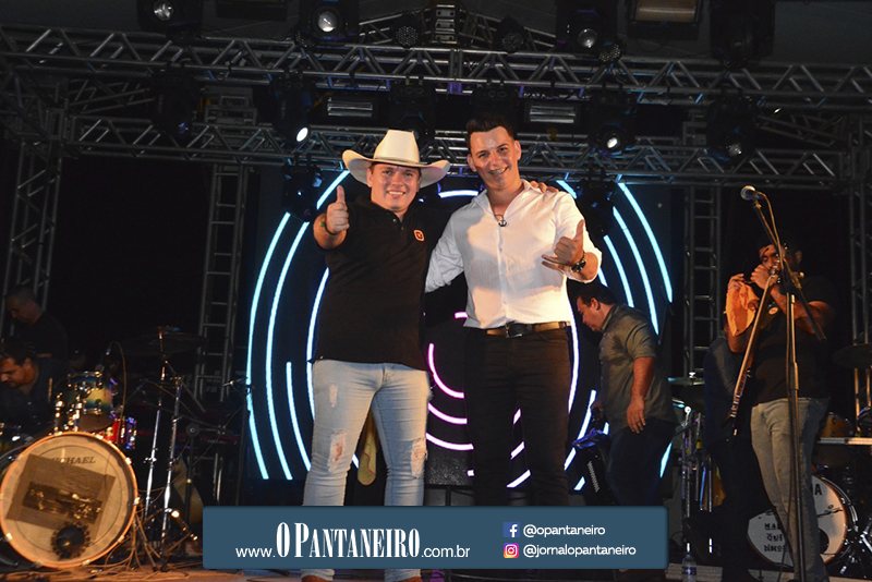 segunda-noite-da-festa-do-peixe-28