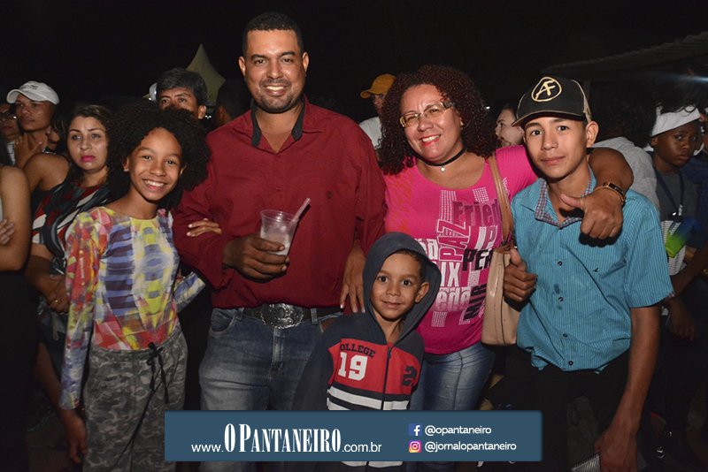 segunda-noite-da-festa-do-peixe-10