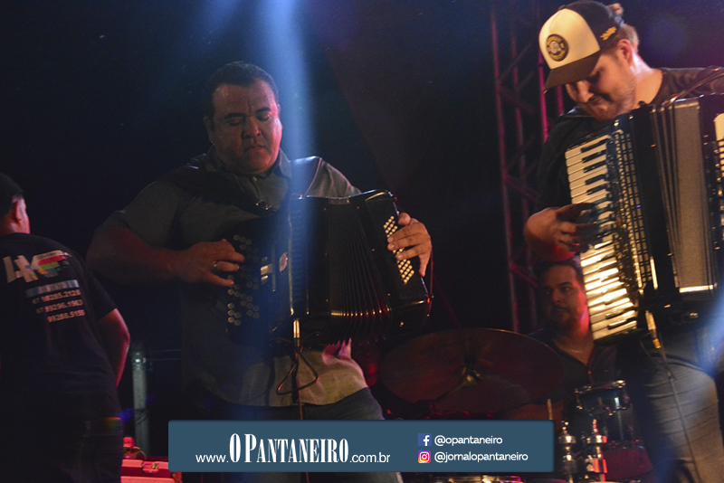 segunda-noite-da-festa-do-peixe-87