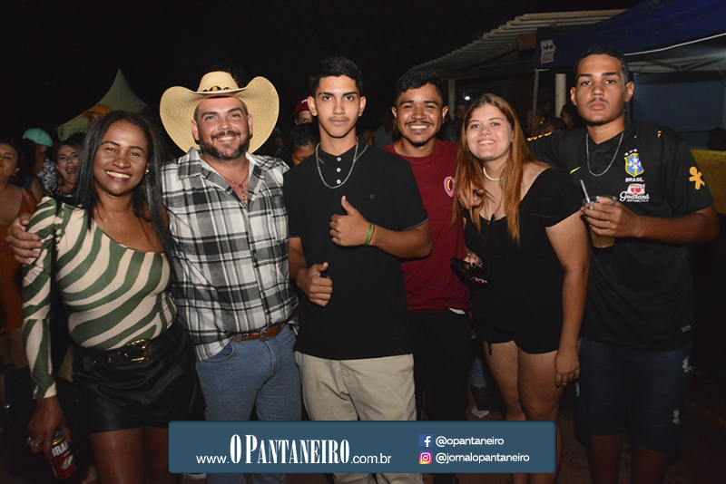 segunda-noite-da-festa-do-peixe-36