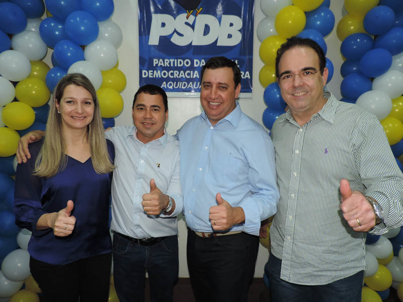 Selma, Valter Neves, Odilon e Felipe Orro